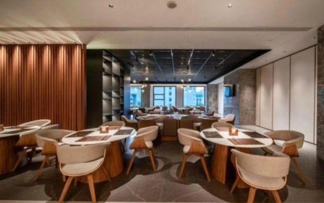 Urcove by Hyatt Shanghai Wujiaochang