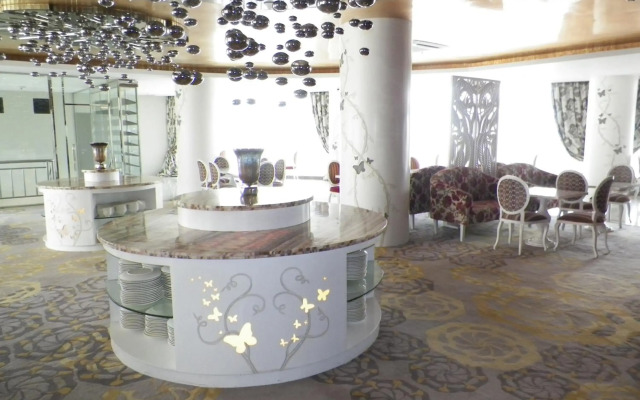 Sutan Raja Hotel And Convention Centre