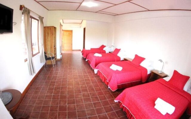Lava House Hostal