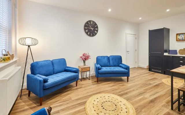 Host Stay The Coach House Apartment 2