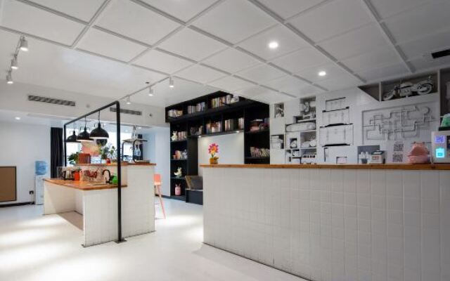 Changsha Mu Shiyi Art Inn (Wuyi Square Store)