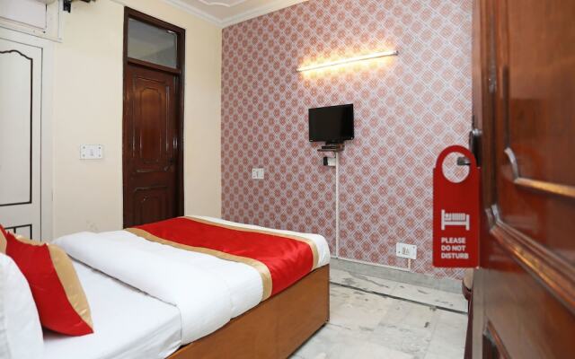 Oyo 9916 Bhoomik Villas