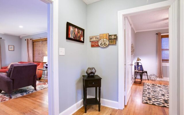 Charming 2br/1.5ba East Nashville Home by Domio