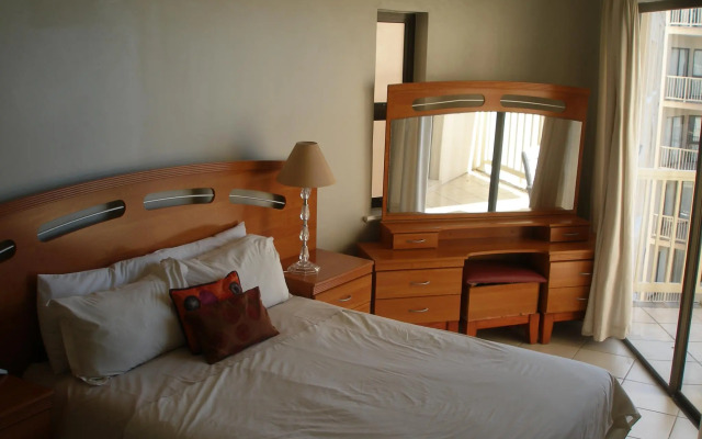 6 Umdloti Cabanas Umdloti Beach