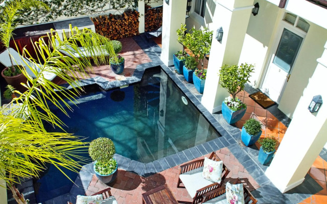 Eendracht Hotel & Apartments