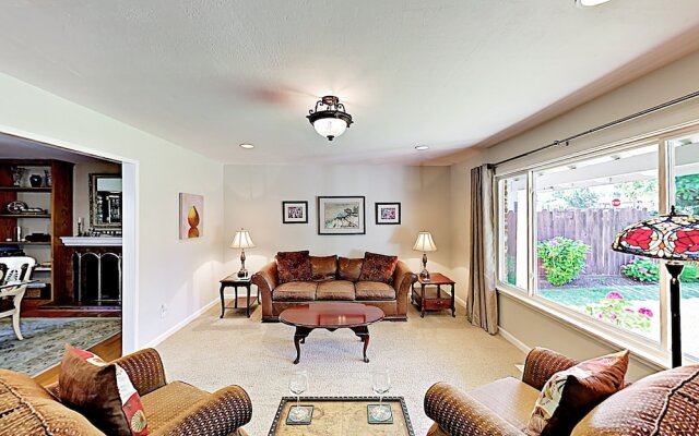 990 Sonoma - 3 Br Home