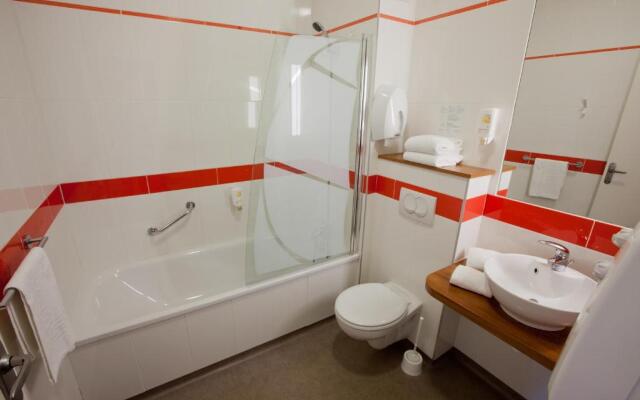 Brit Hotel La Cote Des Havres