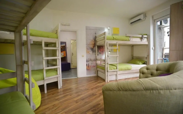 Hostel Stella Di Notte