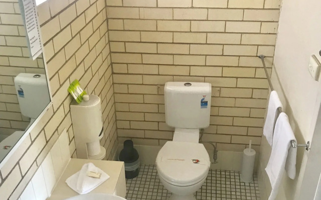 Tropical Gate Motor Inn