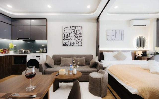 Wisteria Luxury Apartment