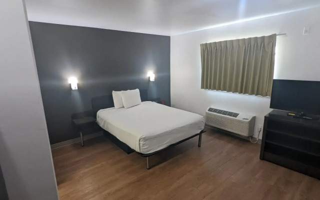 Suburban Extended Stay Hotel Hampton