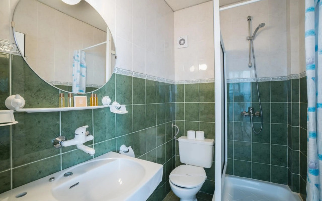 Perla Plaza Hotel