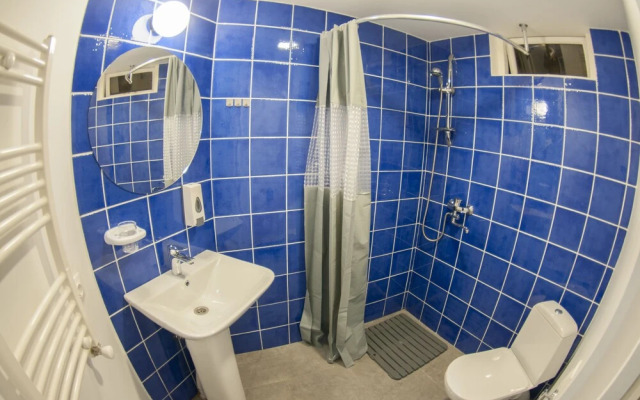 Pinn Hotel - Hostel