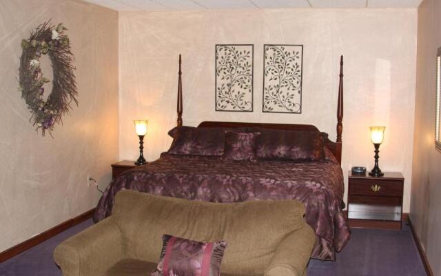 Gladstone Inn & Suites