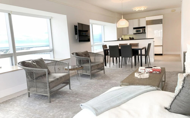 Four Seasons Luxury Private Residences