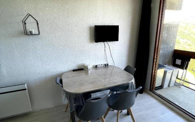 Studio Au Pied Des Pistes Avec Balcon 4/6 Pers