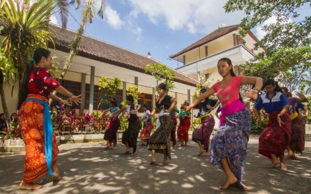 Step Ubud