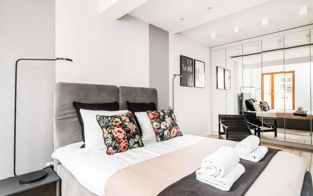 Penthouse Harmonica - LoftAffair