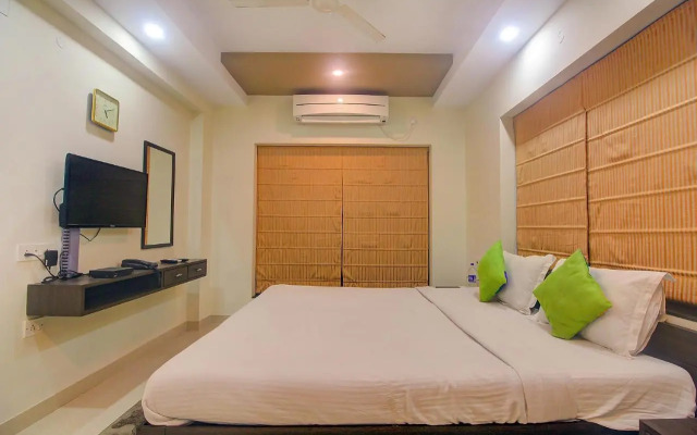 FabHotel Four Seasons