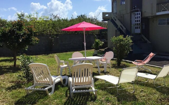 Apartment With 3 Bedrooms In Calodyne, With Enclosed Garden And Wifi