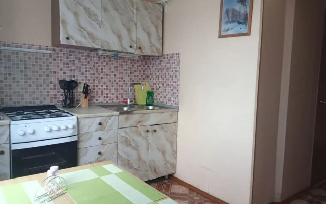 Апартаменты Пять Звезд возле Парка Притяжения