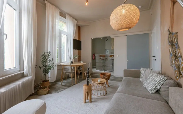 Cozy Apartment in Antwerps Shopping District
