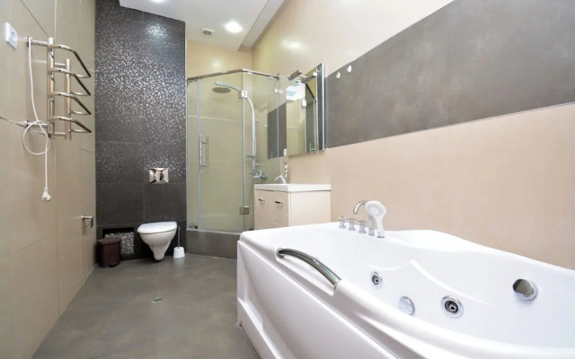 North Ave. Apartments by Luxe Group HH55