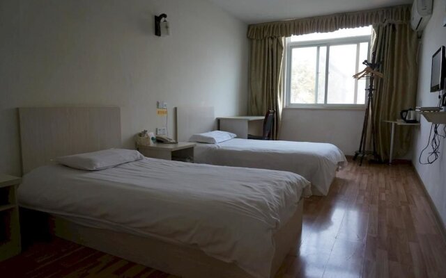 Nanjing Lukou Bianfang Hotel
