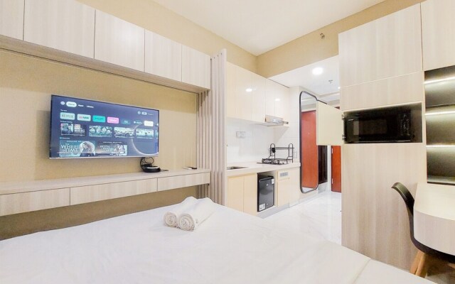 Relaxing And Homey Studio Room Sky House Bsd Apartment