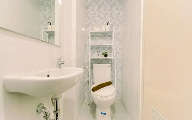 Comfy Studio At Tokyo Riverside Pik 2 Apartment