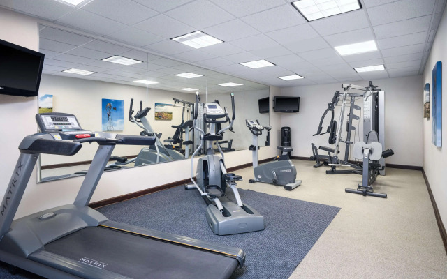 Green Mill Village Hotel & Suites, BW Signature Collection