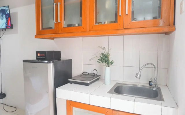 Homey And Cozy Studio Apartment Margonda Residence 2