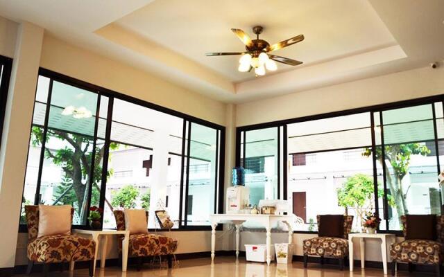 Rittiboon Vintage Hotel