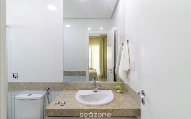 Lindo apto na Praia do Forte a 700m do mar RBM207