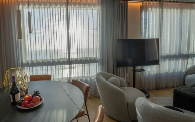 Panoramic Sea View Luxury Suite