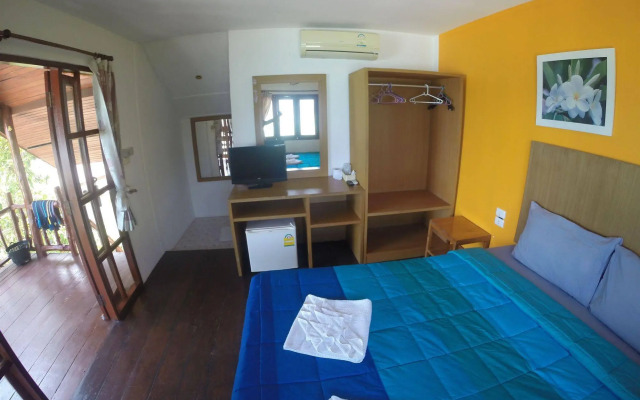Moon Beach Resort