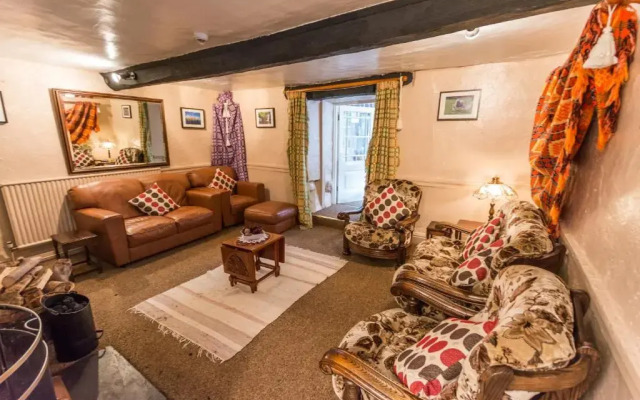 Gwesty Minffordd Hotel