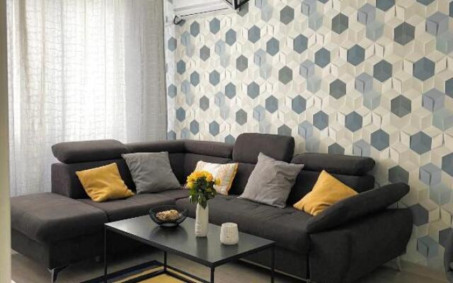 APARTAMENT 3 camere Neptun