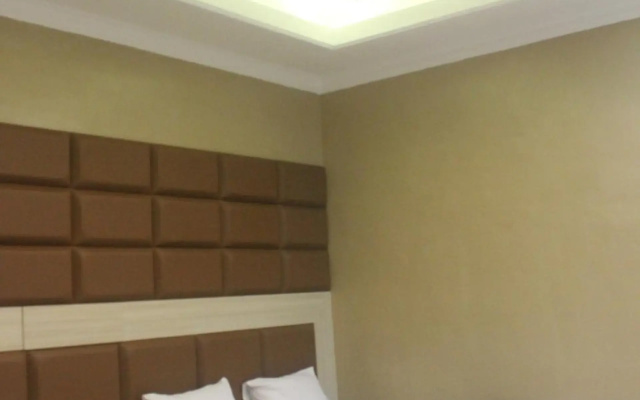 Cyka Raya Hotel