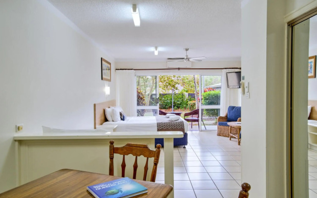 Cairns Queenslander Hotel & Apartments