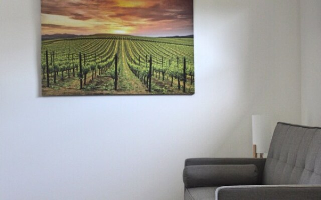 The Shae Luka Private Apartment