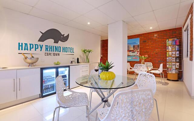 Happy Rhino Hotel