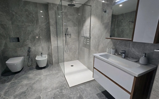 Mercury Suites - Skydream Getaways