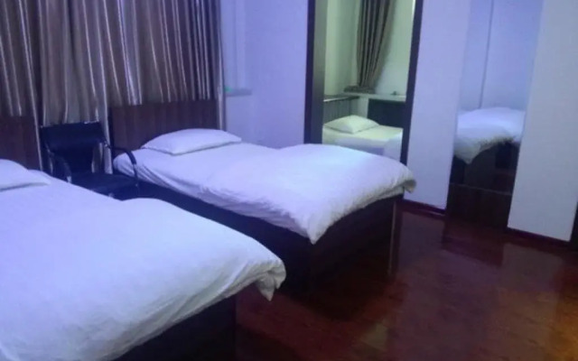 Sanjiaodi Inn