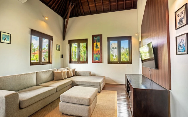 Villa Tropical Svasti by Nakula