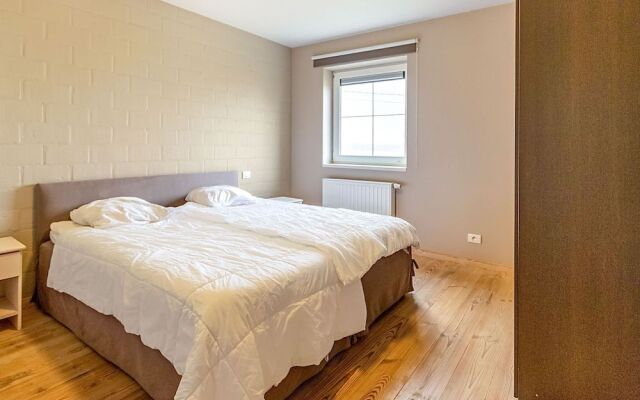 Ideal Holiday Home in Gijverinkhove With Terrace, Garden