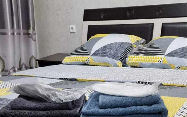 День Ночь апартаменты в микрорайоне Царский 6