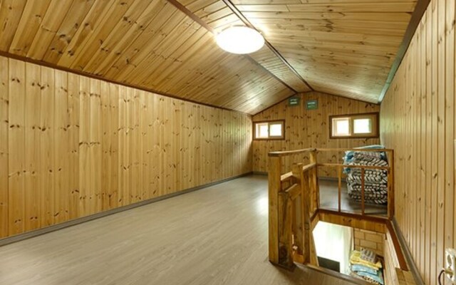 Inje Horangbau Pension