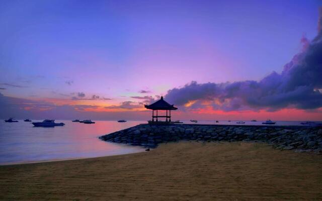 favehotel Kuta Square