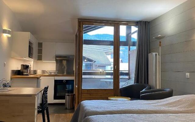 Charmant studio Brides-les-Bains avec Piscine